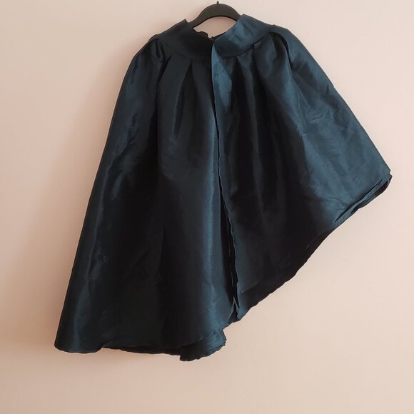 Hunter Green Calf Skirt [Forever 21 Iris] [Size M] - Picture 1 of 7